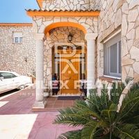 Вилла в Испании, Каталония, Жирона, 400 кв.м.