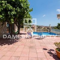 Вилла в Испании, Каталония, Жирона, 400 кв.м.