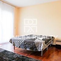 Villa in Spain, Catalunya, Girona, 388 sq.m.