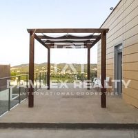 Villa in Spain, Catalunya, Girona, 190 sq.m.