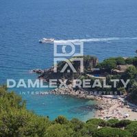 Вилла в Испании, Каталония, Жирона, 370 кв.м.