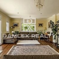 Villa in Spain, Catalunya, Girona, 556 sq.m.