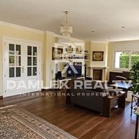 Villa in Spain, Catalunya, Girona, 556 sq.m.