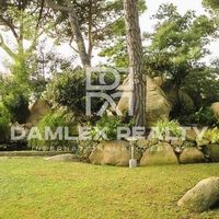 Villa in Spain, Catalunya, Girona, 300 sq.m.