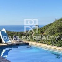 Дом в Испании, Каталония, Жирона, 300 кв.м.