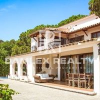 Дом в Испании, Каталония, Жирона, 250 кв.м.