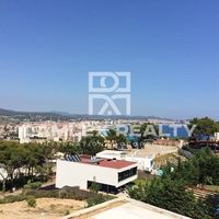 Villa in Spain, Catalunya, Girona, 235 sq.m.