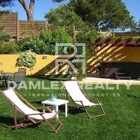 Villa in Spain, Catalunya, Girona, 500 sq.m.