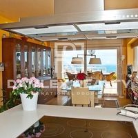 Villa in Spain, Catalunya, Girona, 500 sq.m.