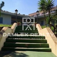 Вилла в Испании, Каталония, Жирона, 500 кв.м.