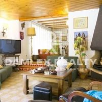 Вилла в Испании, Каталония, Жирона, 284 кв.м.