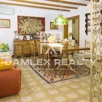 Вилла в Испании, Каталония, Жирона, 284 кв.м.