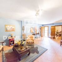 Дом в Испании, Каталония, Жирона, 280 кв.м.