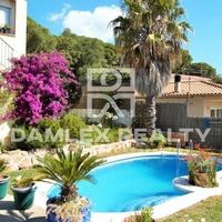 Дом в Испании, Каталония, Жирона, 250 кв.м.