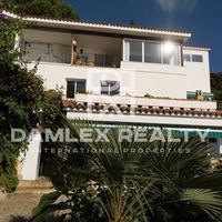 Villa in Spain, Catalunya, Girona, 192 sq.m.