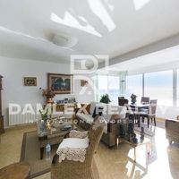 Villa in Spain, Catalunya, Girona, 192 sq.m.