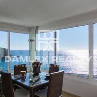 Villa in Spain, Catalunya, Girona, 192 sq.m.