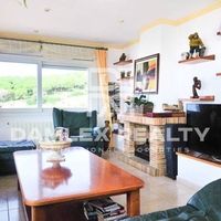 Villa in Spain, Catalunya, Girona, 370 sq.m.