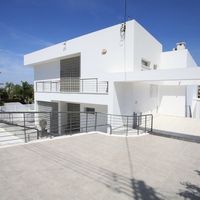 Villa in Republic of Cyprus, Lemesou, 600 sq.m.