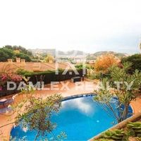 Дом в Испании, Каталония, Жирона, 230 кв.м.