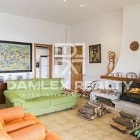 Villa in Spain, Catalunya, Girona, 141 sq.m.