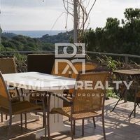 Villa in Spain, Catalunya, Girona, 200 sq.m.