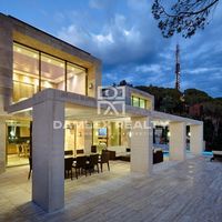 Вилла в Испании, Каталония, Жирона, 618 кв.м.