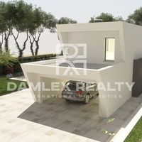 Villa in Spain, Catalunya, Girona, 300 sq.m.
