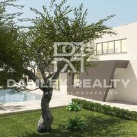 Villa in Spain, Catalunya, Girona, 300 sq.m.