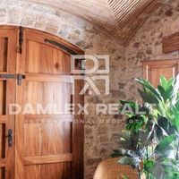 Дом в Испании, Каталония, Жирона, 448 кв.м.