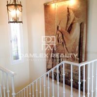 Вилла в Испании, Каталония, Жирона, 470 кв.м.