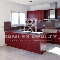 Вилла в Испании, Каталония, Жирона, 441 кв.м.