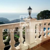 House in Spain, Catalunya, Girona, 180 sq.m.