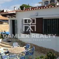 House in Spain, Catalunya, Girona, 160 sq.m.