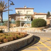 Вилла в Испании, Каталония, Жирона, 190 кв.м.