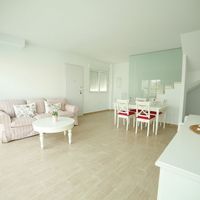 Villa in Spain, Comunitat Valenciana, Alicante, 99 sq.m.