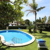 Вилла в Испании, Каталония, Л’Амеллья-де-Мар