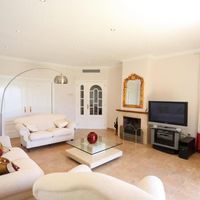 Вилла в Испании, Каталония, Л’Амеллья-де-Мар