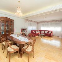 Villa in Spain, Catalunya, Gava, 220 sq.m.