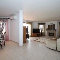 Villa in Spain, Comunitat Valenciana, Calp, 416 sq.m.