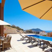 Вилла в горах, у моря в Турции, Фетхие, 275 кв.м.