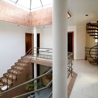 Villa in Spain, Comunitat Valenciana, Benidorm, 400 sq.m.