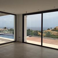 Вилла в Испании, Канарские Острова, Санта-Крус-де-Тенерифе, 240 кв.м.