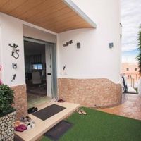 Villa in Spain, Canary Islands, Santa Cruz de Tenerife, 172 sq.m.