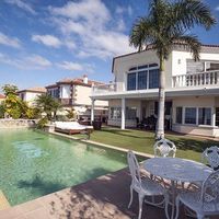 Вилла в Испании, Канарские Острова, Санта-Крус-де-Тенерифе, 800 кв.м.