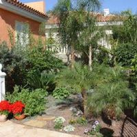 Вилла в Испании, Канарские Острова, Санта-Крус-де-Тенерифе, 900 кв.м.