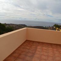 Апартаменты в Испании, Канарские Острова, Санта-Крус-де-Тенерифе, 104 кв.м.