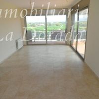 Апартаменты в Испании, Каталония, Камбрилс, 130 кв.м.
