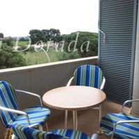 Апартаменты в Испании, Каталония, Камбрилс, 65 кв.м.