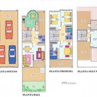 Bungalow in Spain, Comunitat Valenciana, Alicante, 250 sq.m.